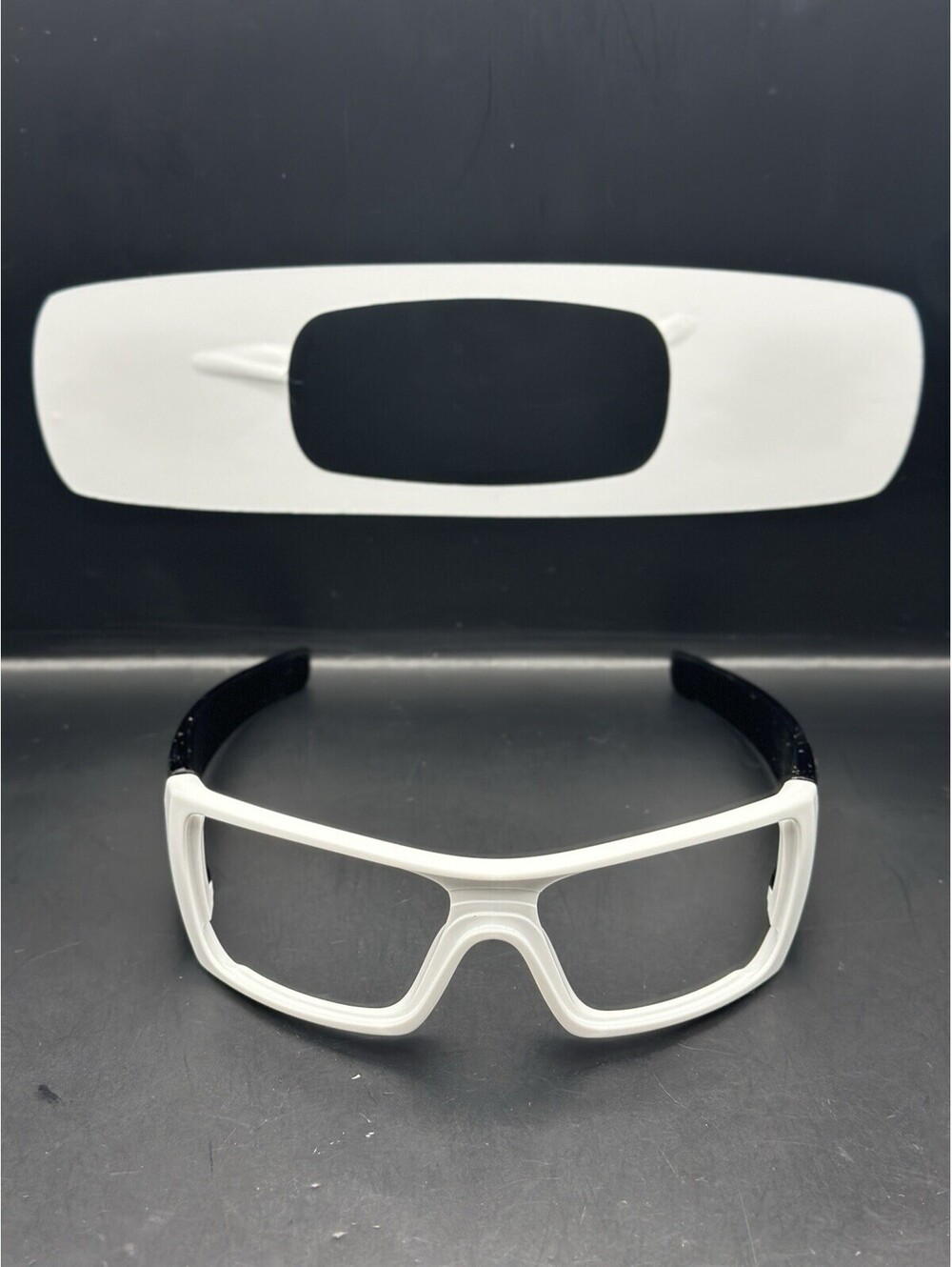 Oakley Batwolf Polished White/Black Frame